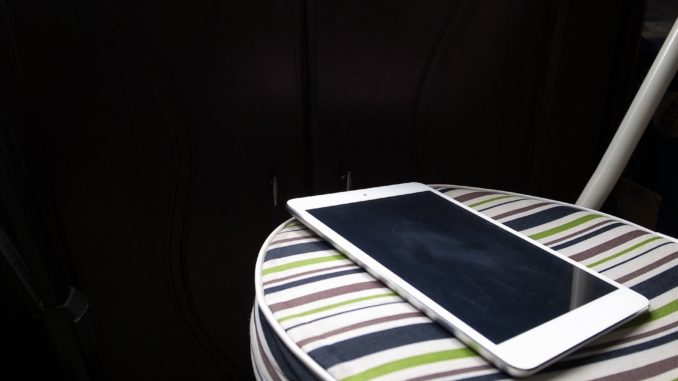 iPad Mini Black Screen