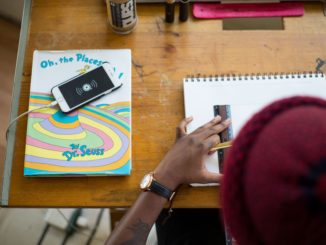 iPhone stuck in headphone mode