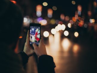 Wrong Person In iPhone Photos Faces